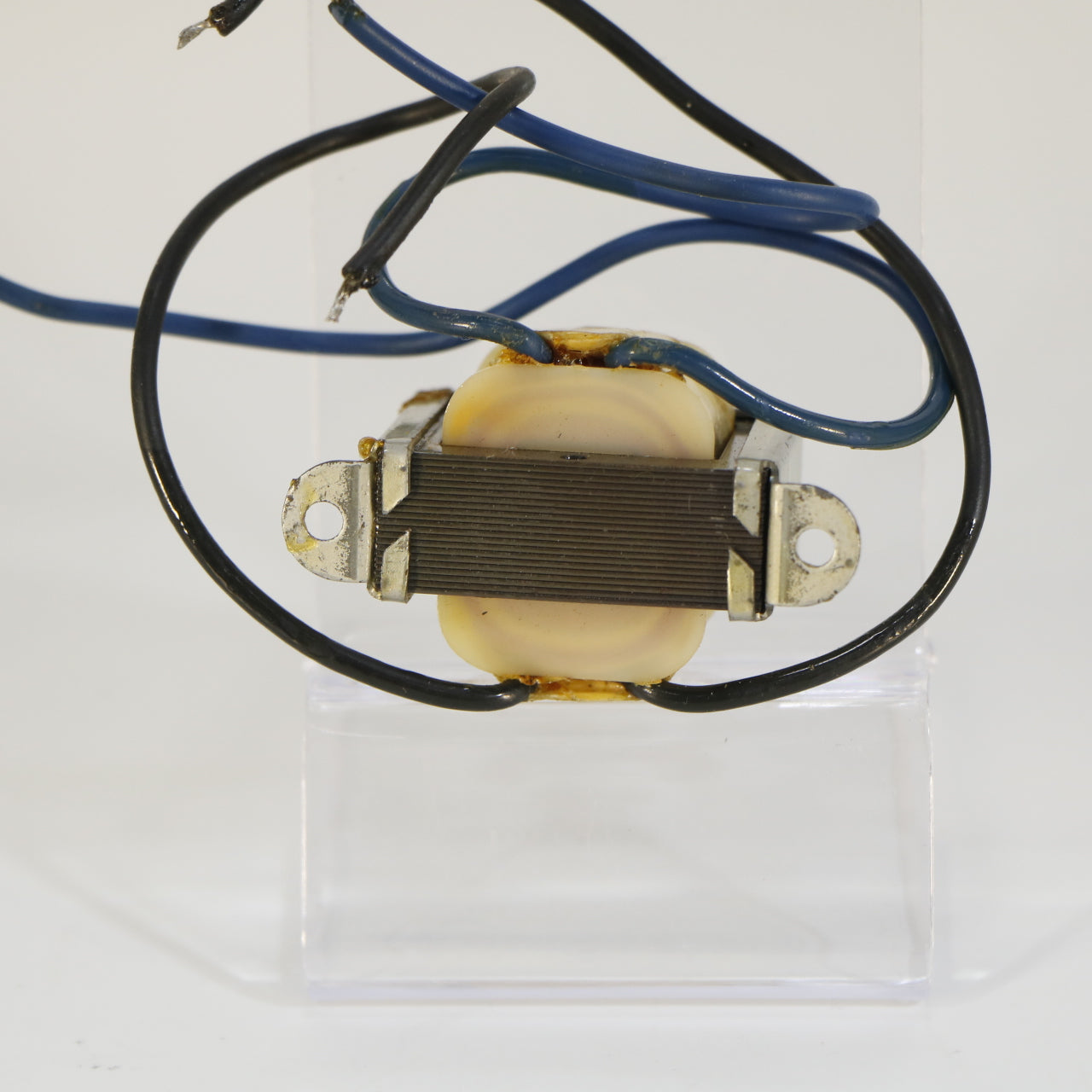 Electro-Harmonix Vintage Transformator 220V naar 24V wissel (voor vintage Big Box pedalen)