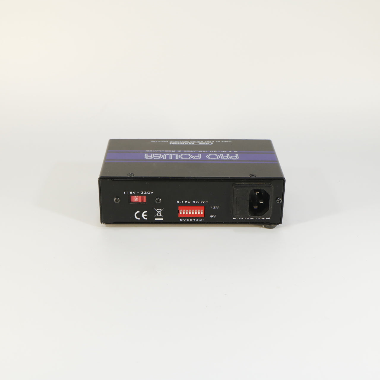 Carl Martin Pro Power Geïsoleerde Voeding (8x 9 of 12 Volt)