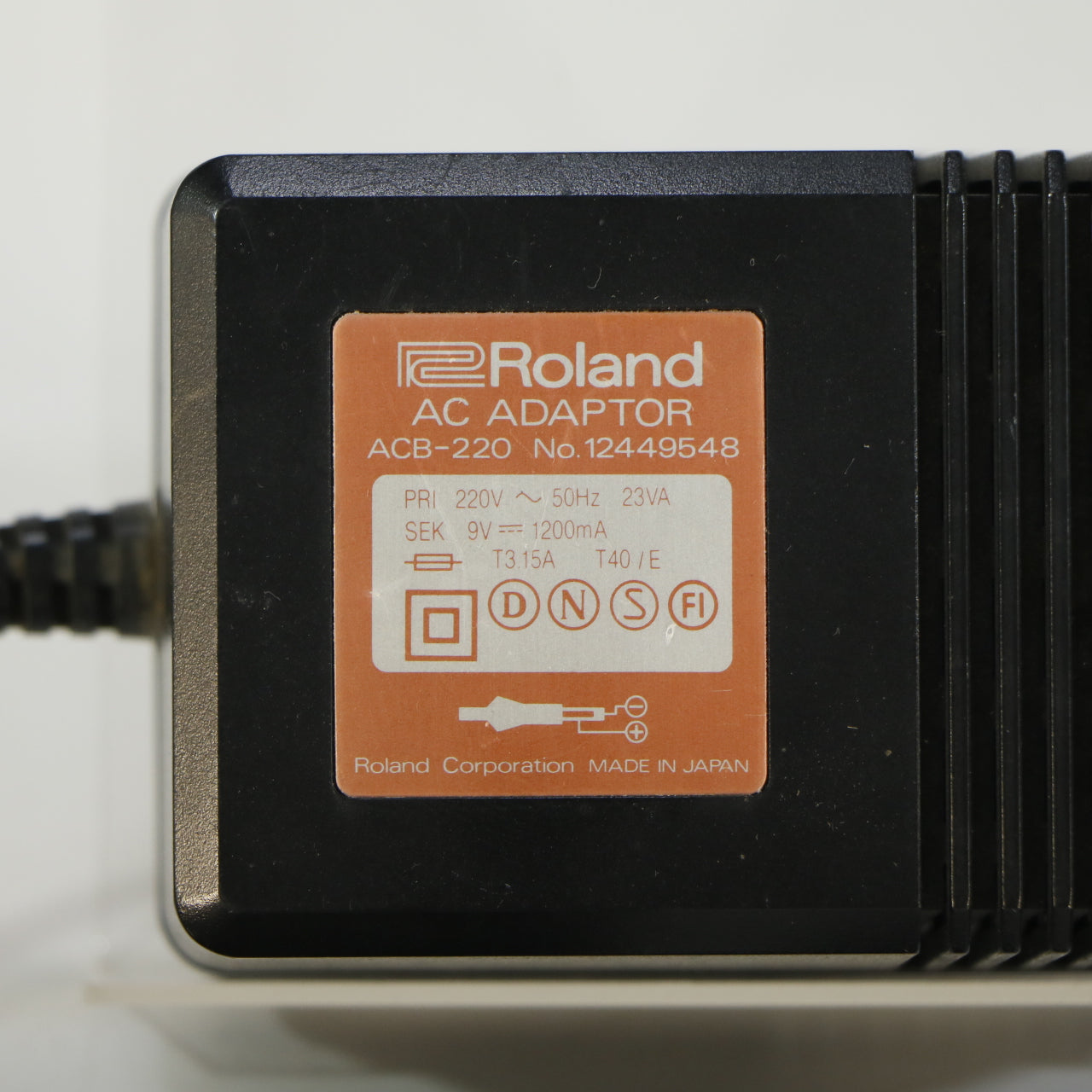 Roland ACB-220 9VDC 1200mA Voeding (Vintage, Zeldzaam, Made in Japan)