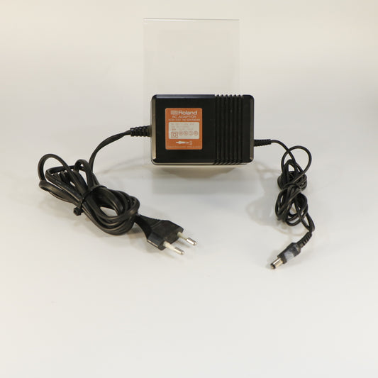 Roland ACB-220 9VDC 1200mA Voeding (Vintage, Zeldzaam, Made in Japan)