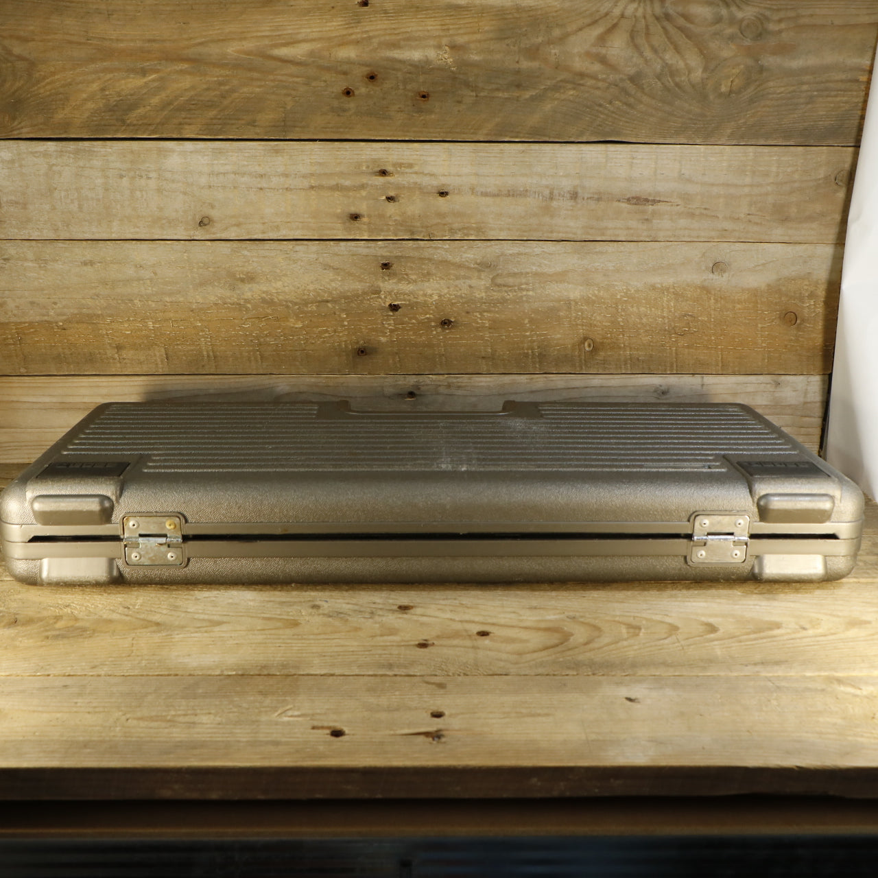 Boss BCB-6 Pedalboard (s/n 300281, Vintage, Made in Japan, incl daisy chain, 4 patch cables and 1 long cable)