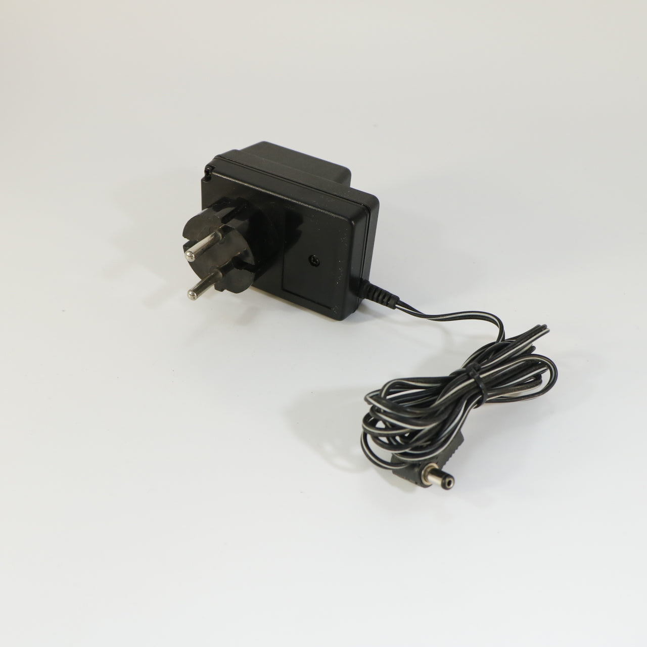Power Supplies with Variable Voltage 3-12V DC (Optional Reverse Polarity)