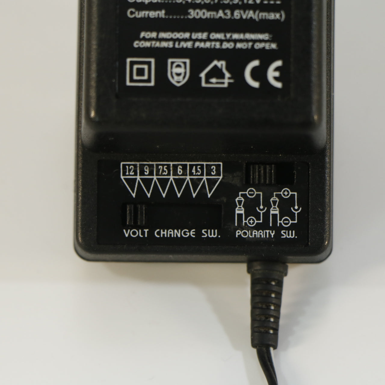 Power Supplies with Variable Voltage 3-12V DC (Optional Reverse Polarity)