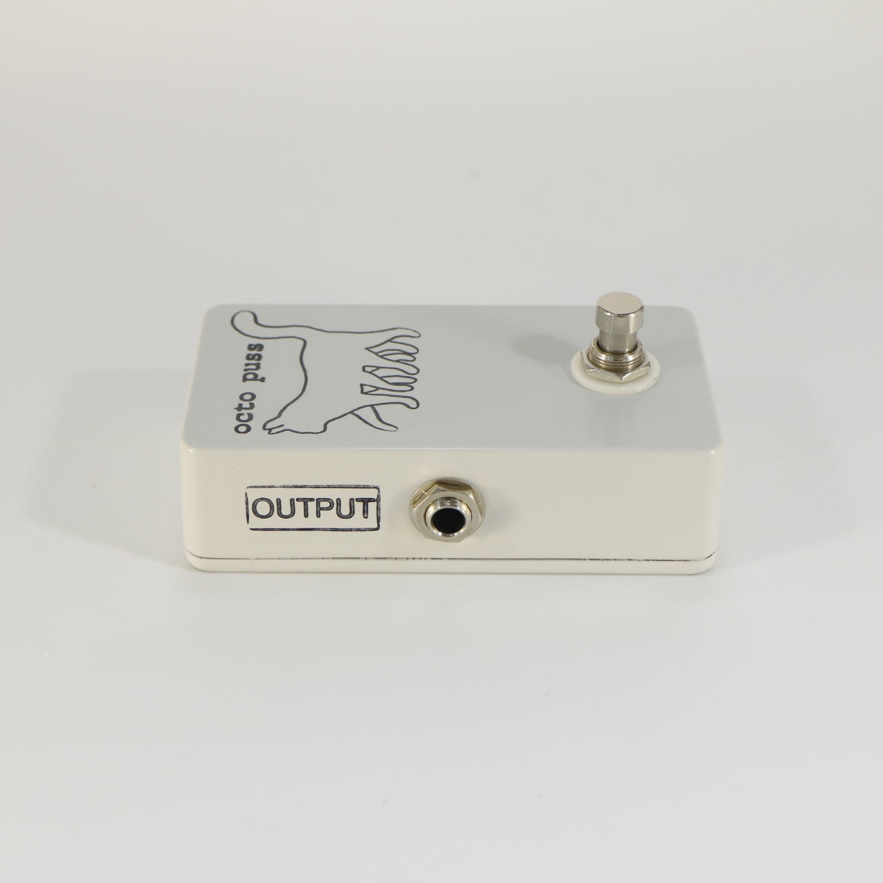 Bigfoot Engineering Octo Puss Passive Octave Up (Mint in Box)