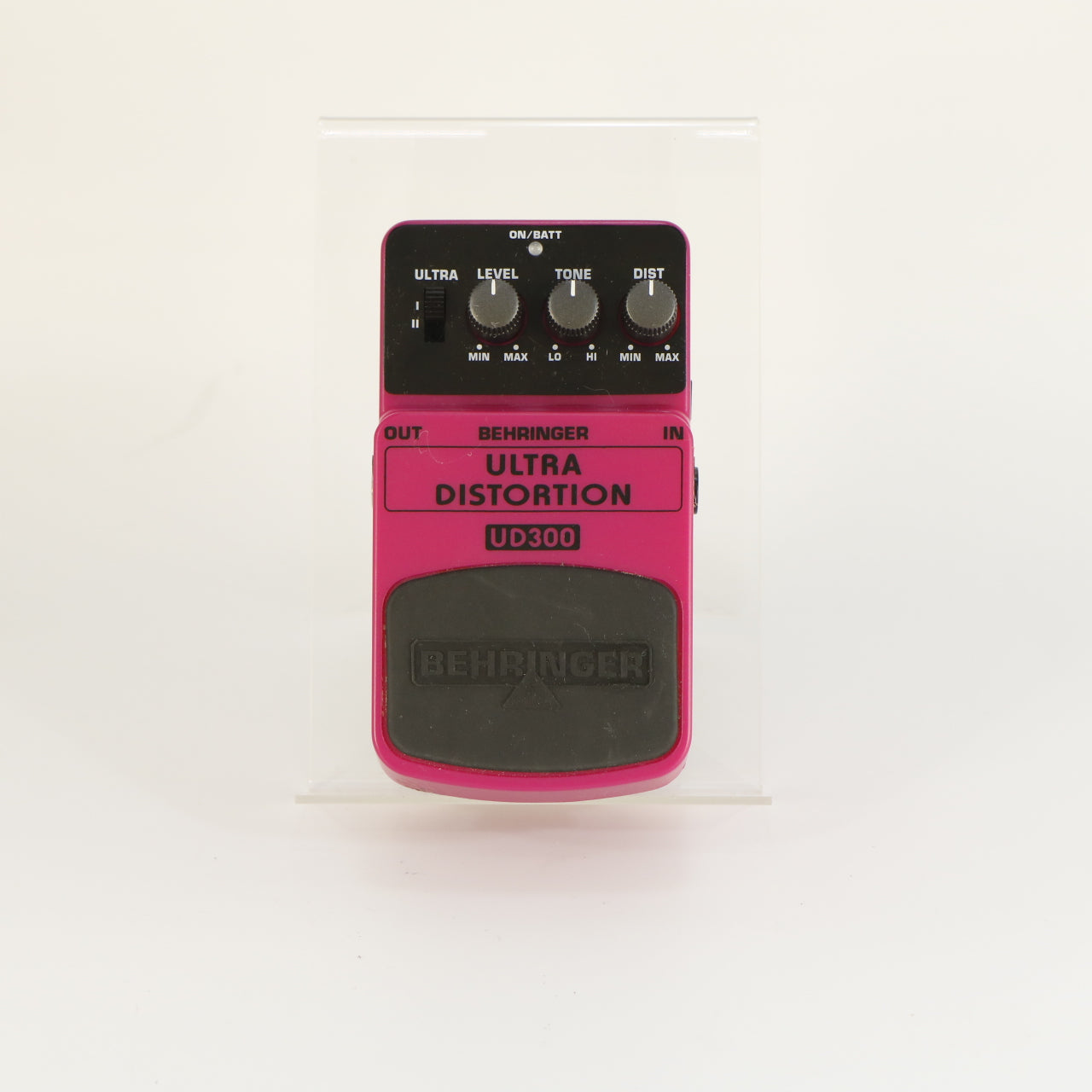 Behringer UD300 Ultra Distortion (Boss DS-2 Clone, Discontinued)