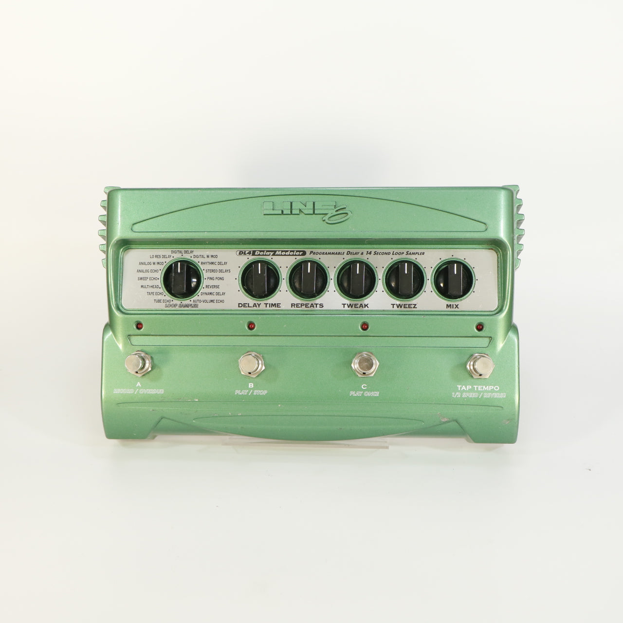 Line 6 DL4 Delay Modeler (Incl. Box and Adapter)