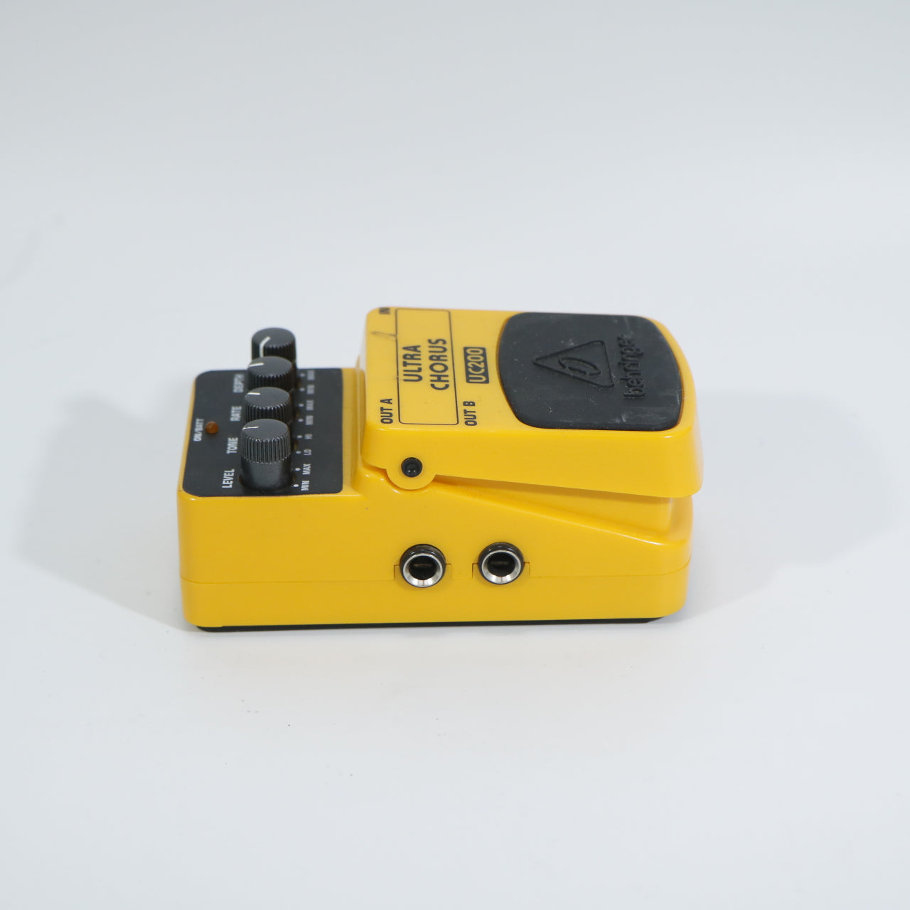 Behringer UC200 Ultra Chorus