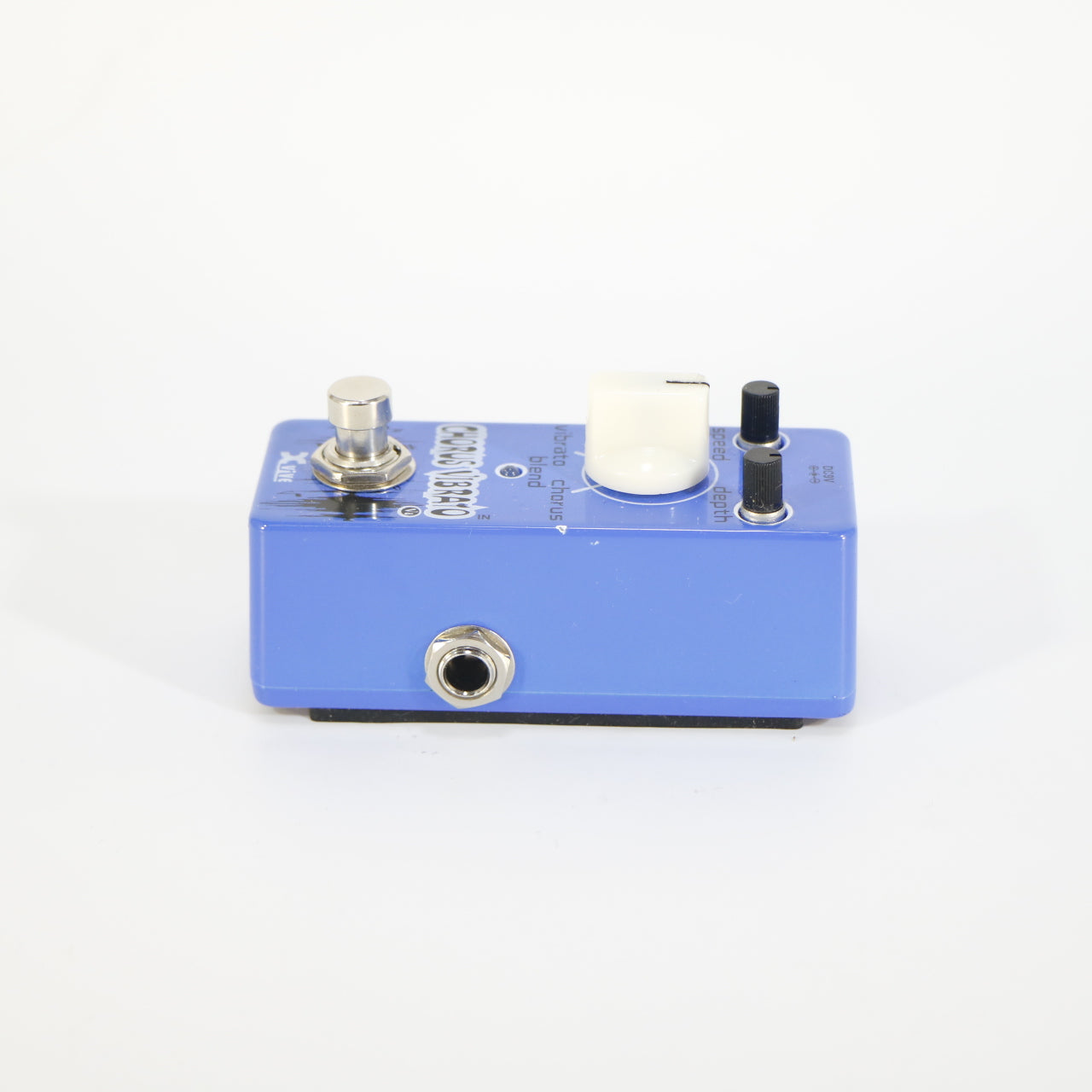 Xvive V8 Chorus Vibrato