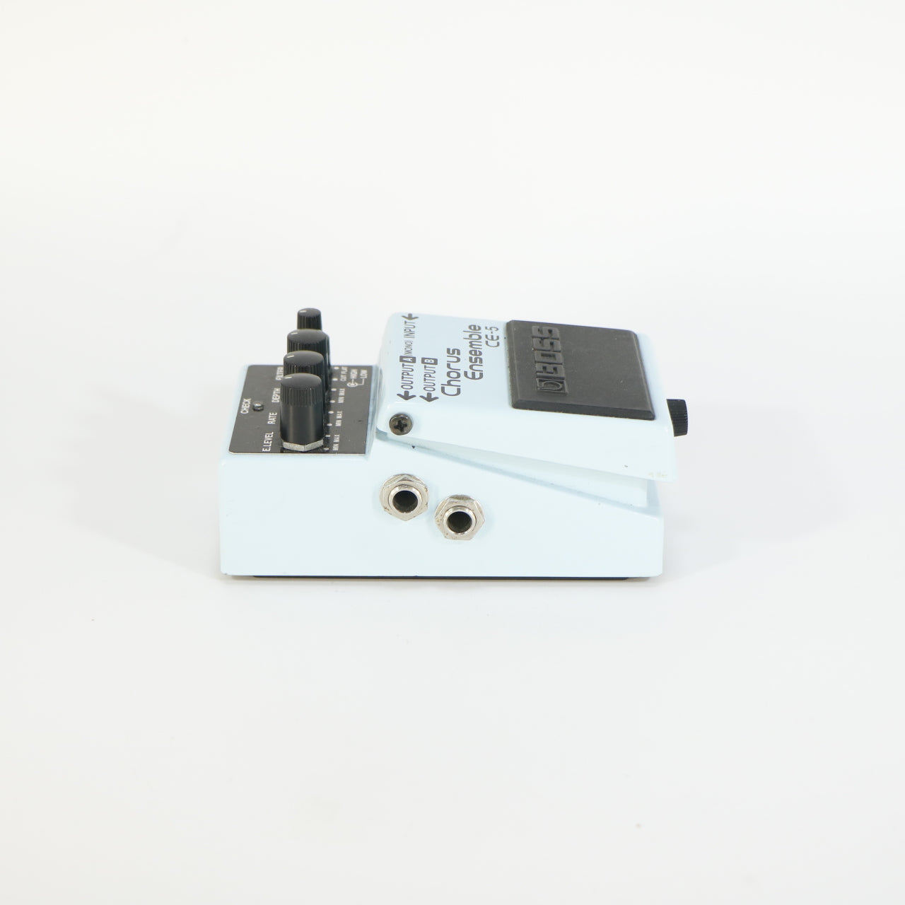 Boss CE-5 Chorus Ensemble (modded naar studio kwaliteit, analoog, s/n BE63217, Blue Label Made In Taiwan)
