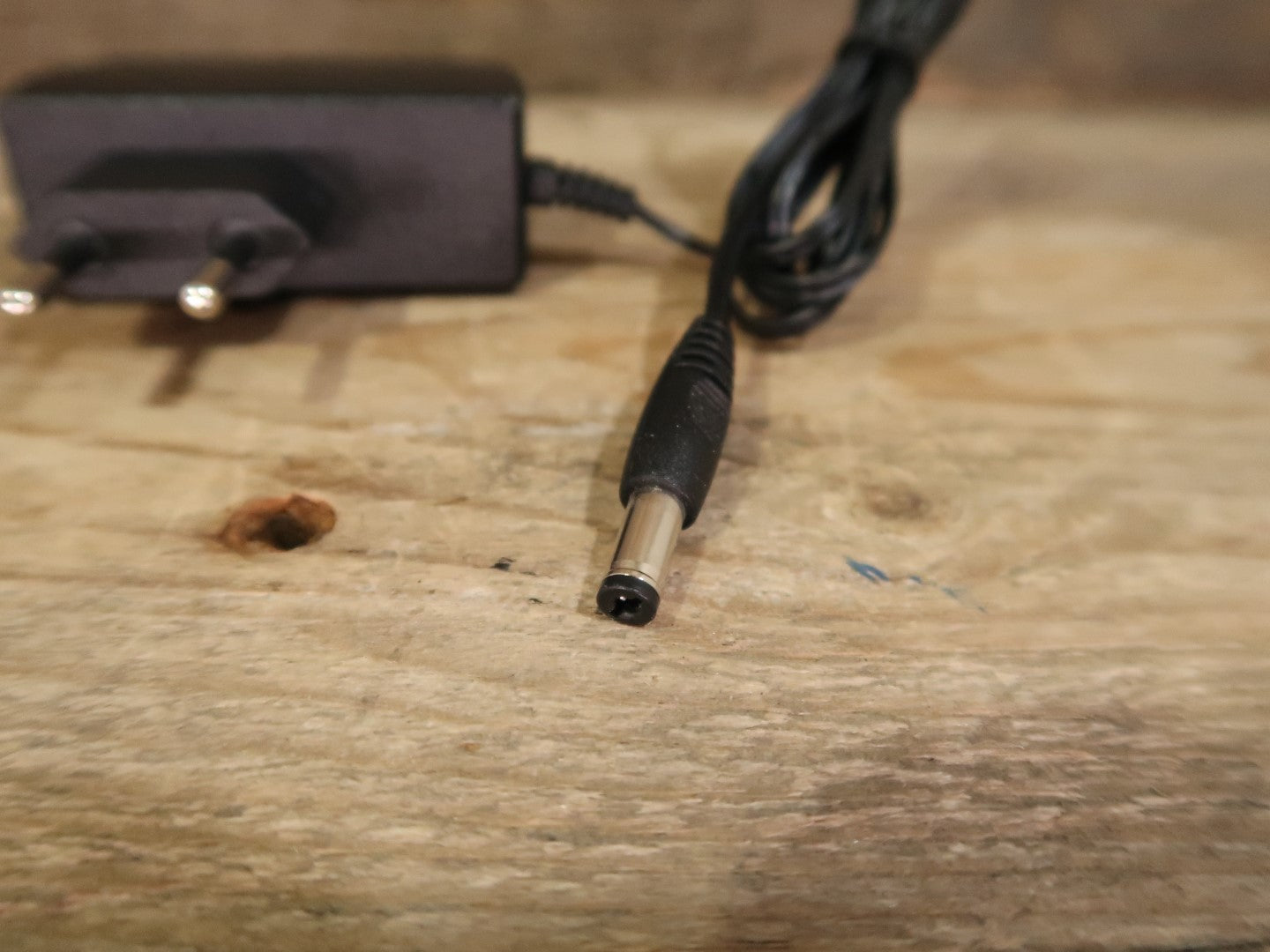 Thomann 9V DC Power Supply (EU Plug 100-240V)